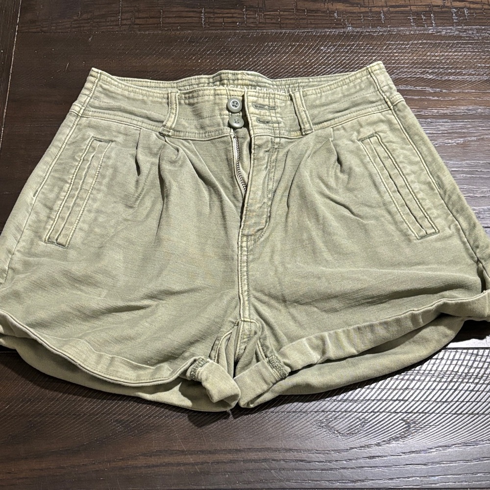 Baggy Mom short Olive Green Women's Casual Shorts